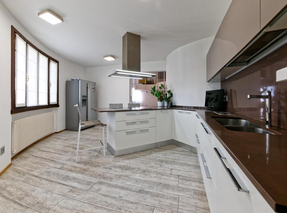 Nifty Intera Villa Con Piscina Relax, Idromassaggio E Sauna Muscletto Exterior foto