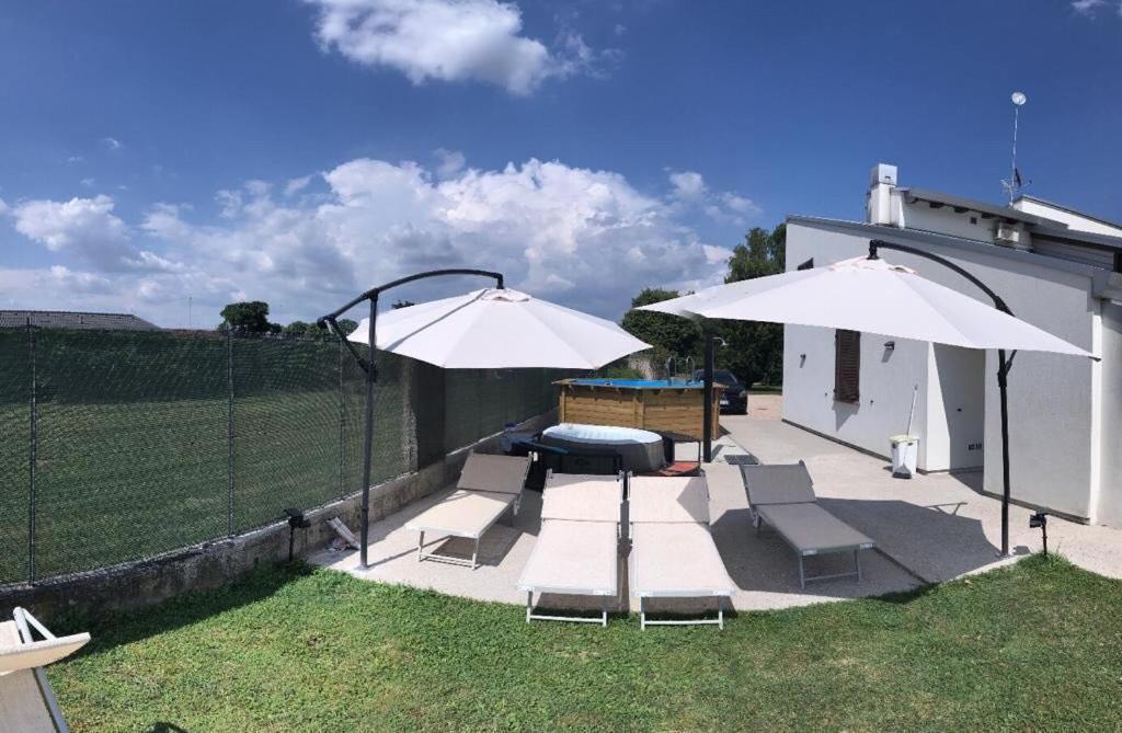 Nifty Intera Villa Con Piscina Relax, Idromassaggio E Sauna Muscletto Exterior foto